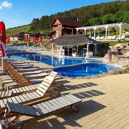 Отель La Hacienda Chetani Экстерьер фото