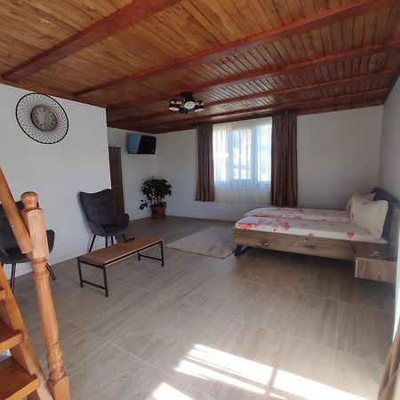 Отель La Hacienda Chetani Экстерьер фото