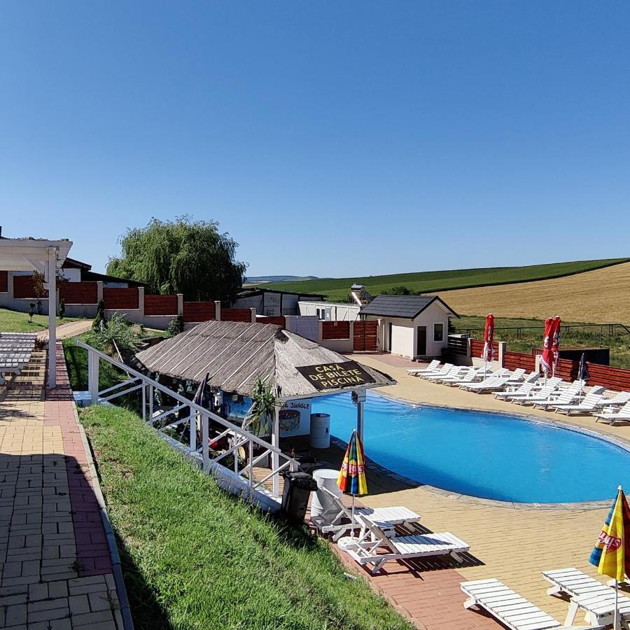 Отель La Hacienda Chetani Экстерьер фото
