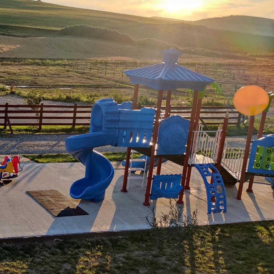 Отель La Hacienda Chetani Экстерьер фото