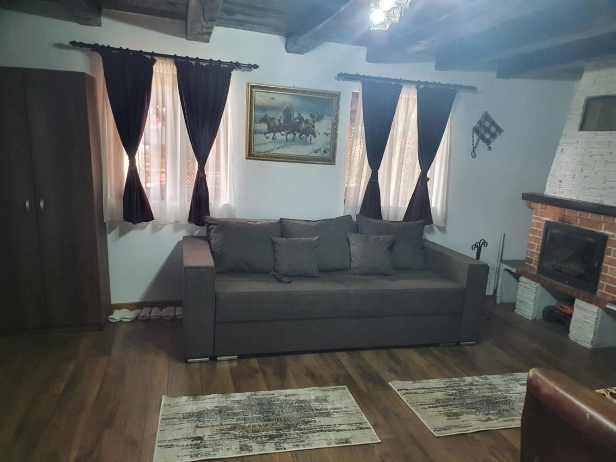 Отель La Hacienda Chetani Экстерьер фото